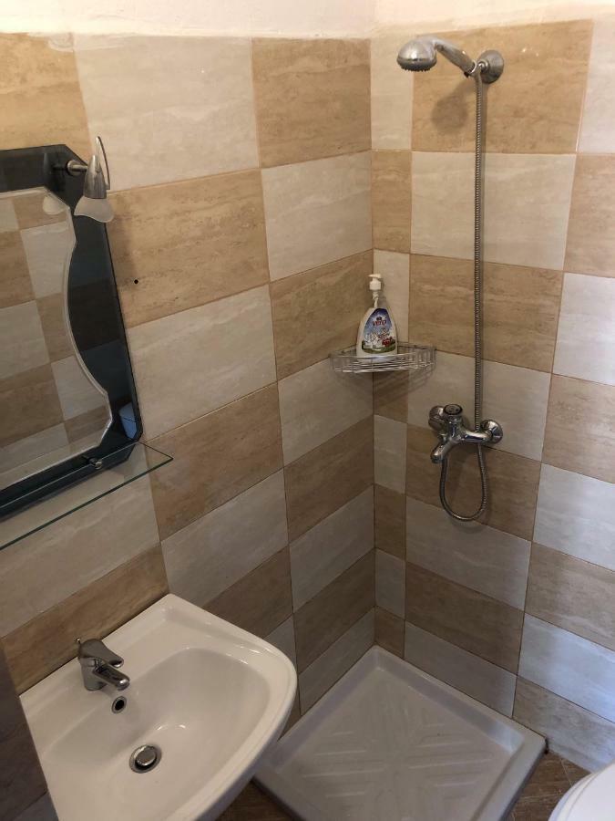 Tomor Shehu Guest House Berat Dış mekan fotoğraf