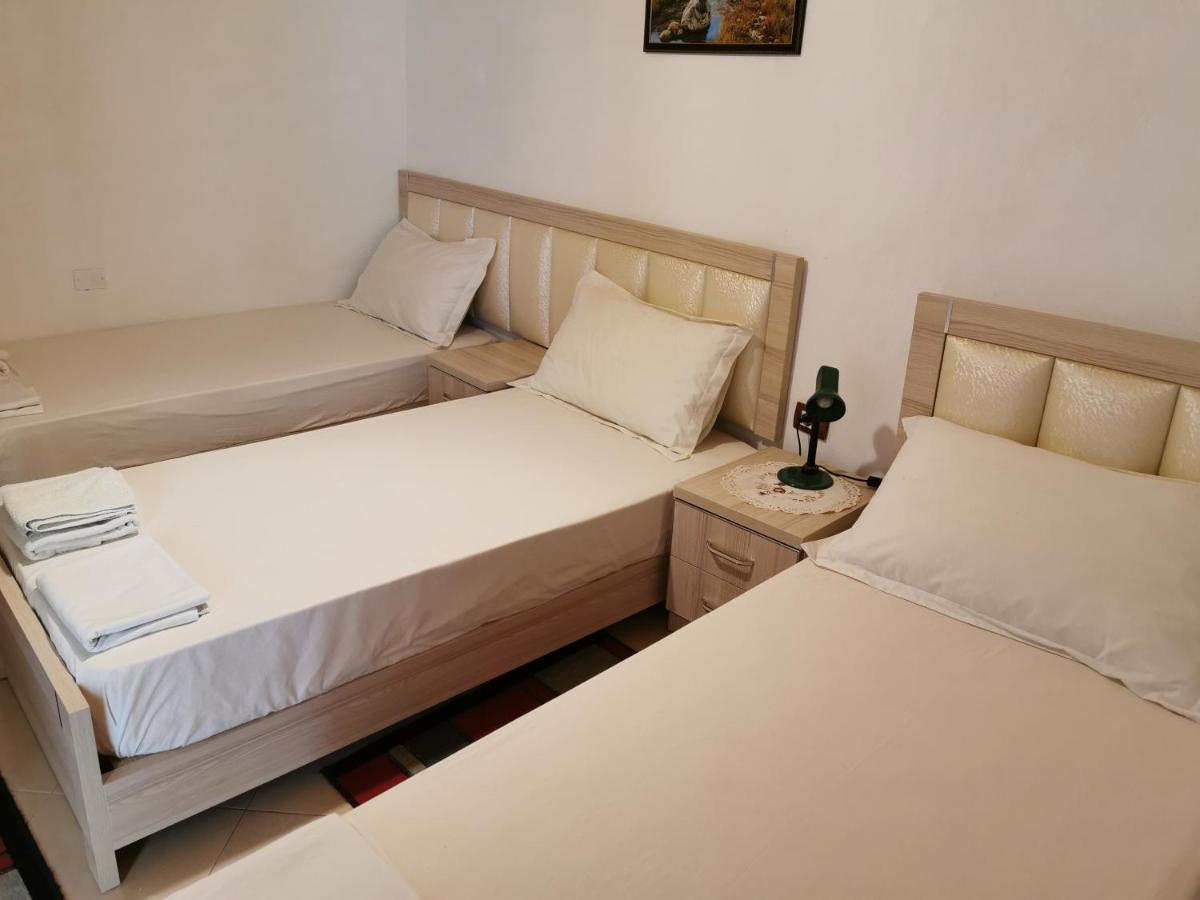 Tomor Shehu Guest House Berat Dış mekan fotoğraf
